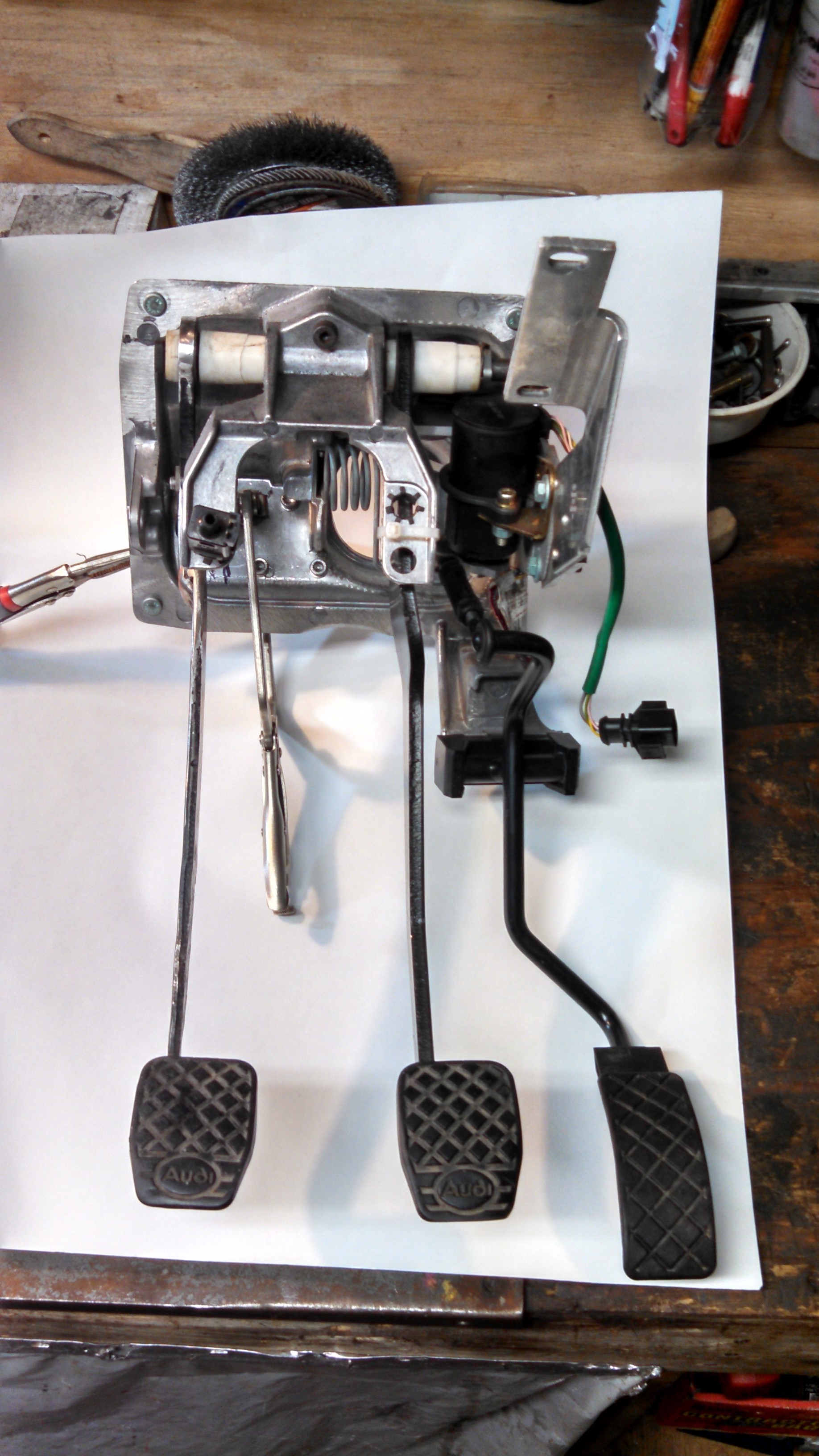 d2 a8 manual pedal set almsot complete.jpg