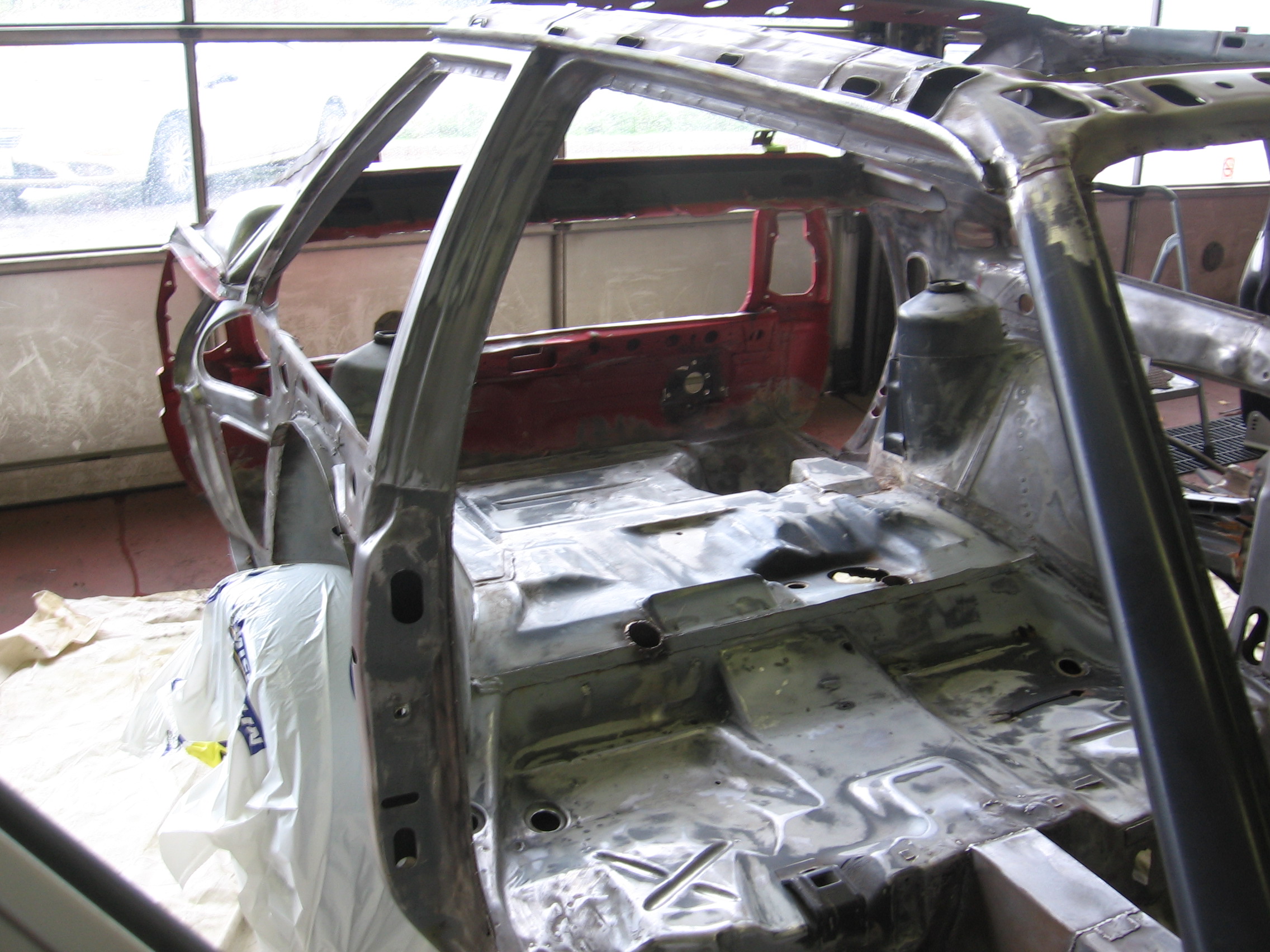 car in primer 003.jpg