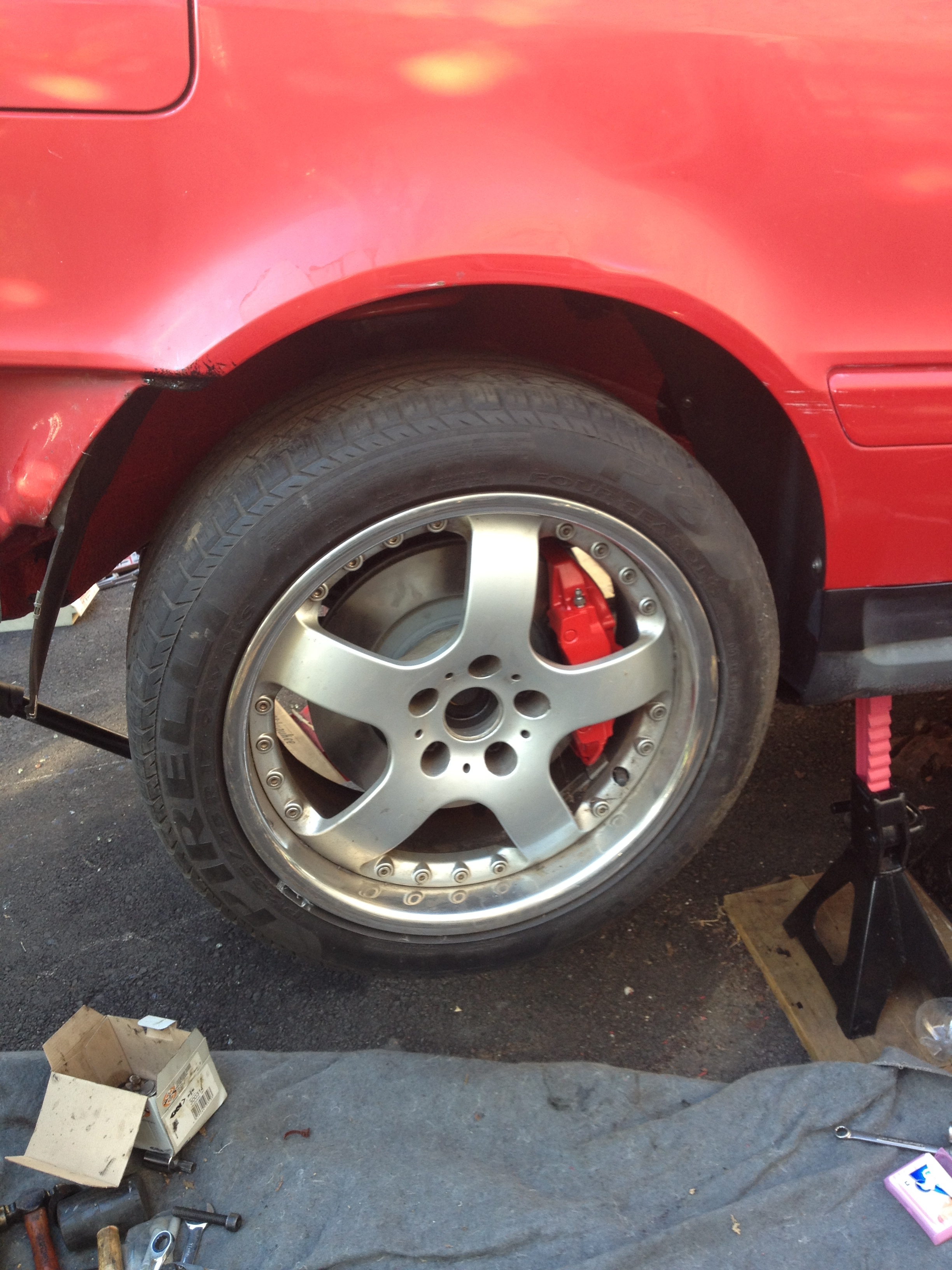 Sebastian's CQ91' rear brakes done 2.jpg