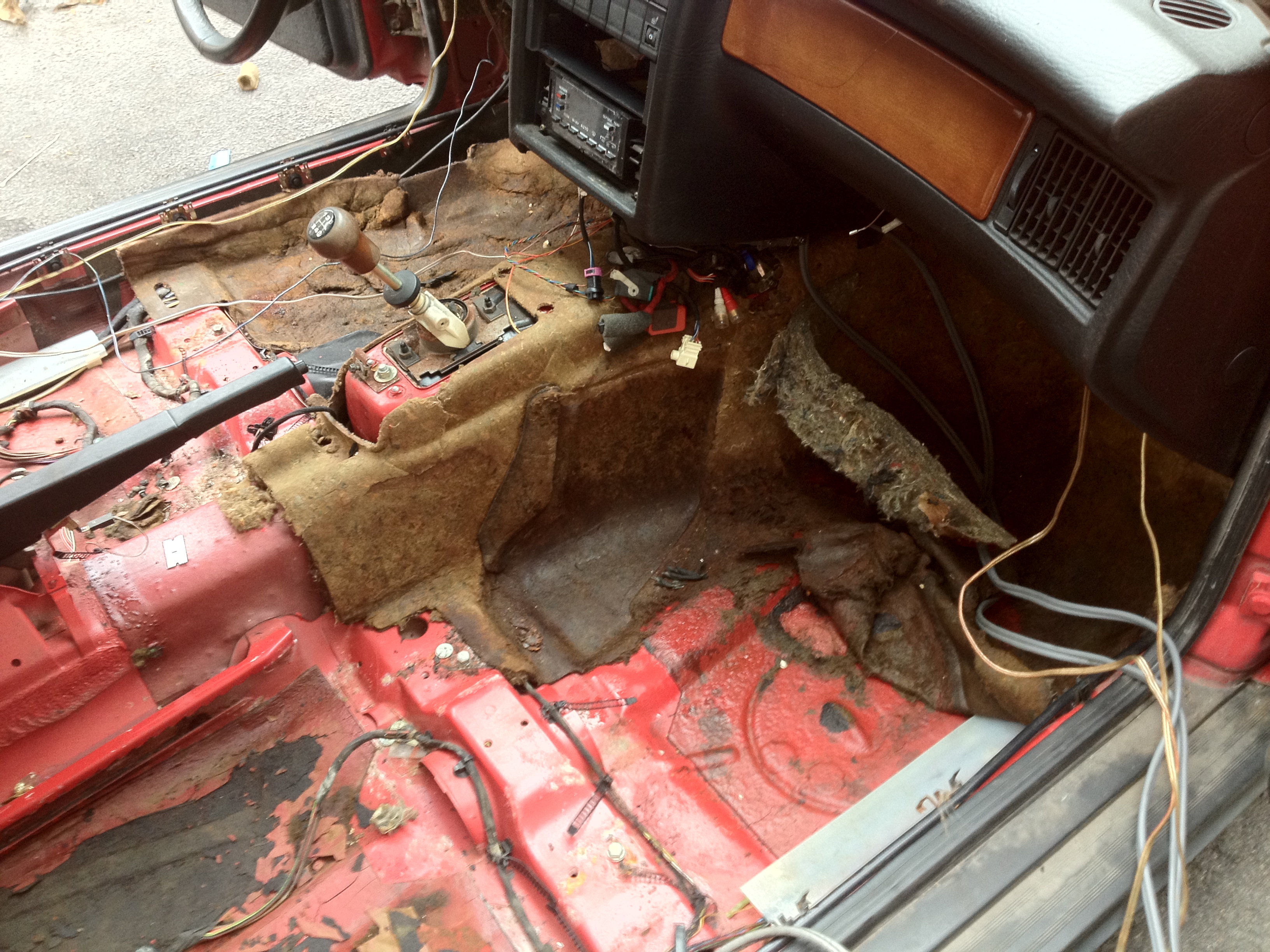 Sebastian's CQ91' interior strip 2.JPG