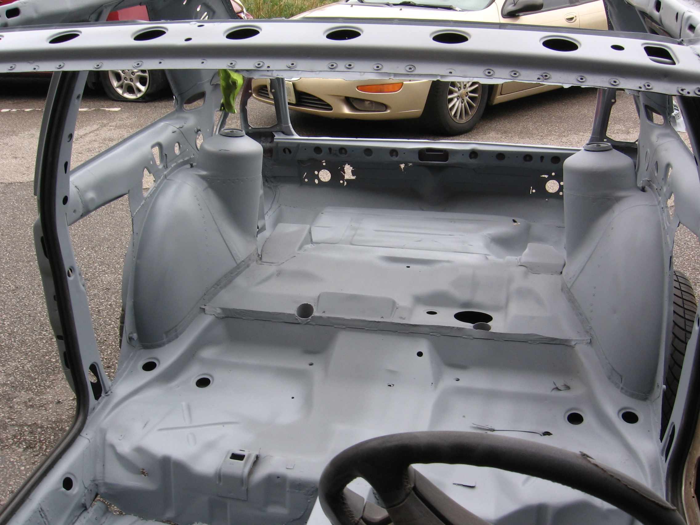 car in primer 005.jpg