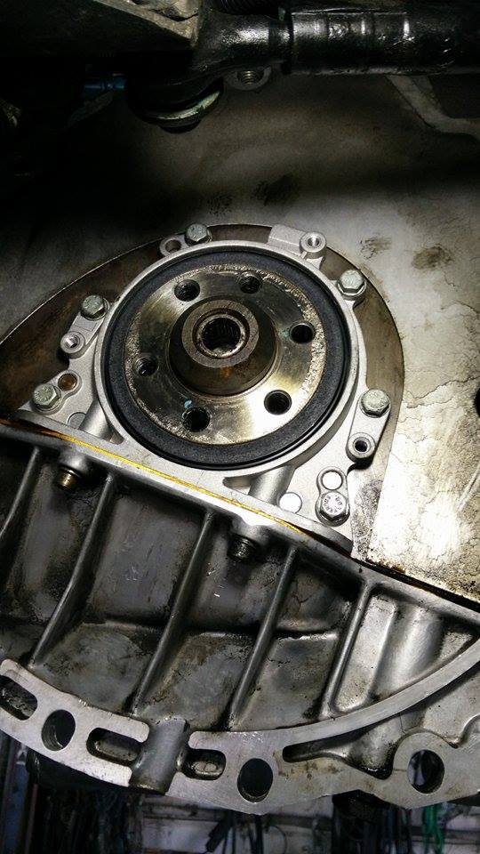 new rear main seal.jpg