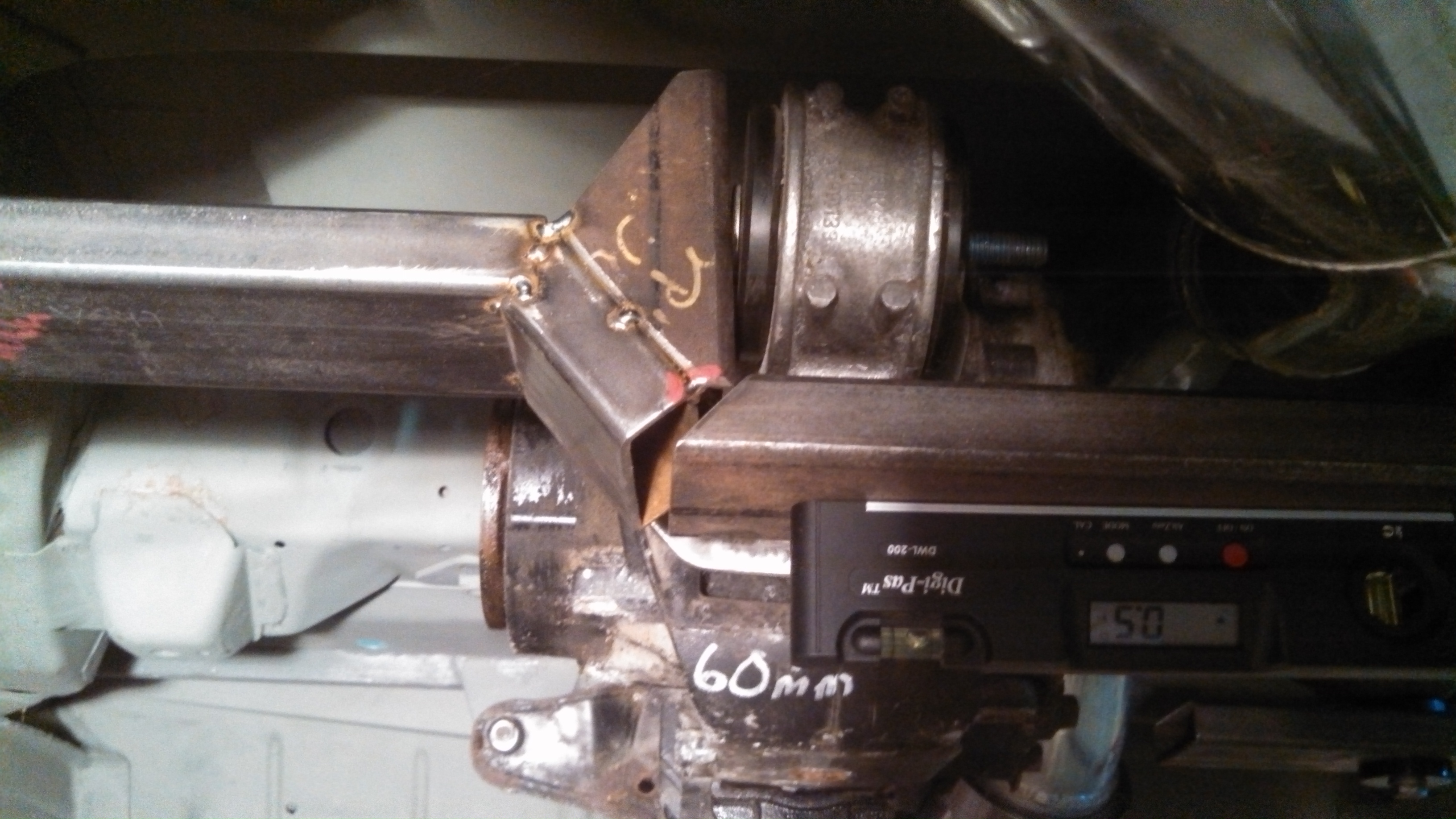 rear sf dif mount coming together.jpg